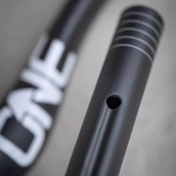 OneUp Carbon E-Bar Handlebars - Image 4