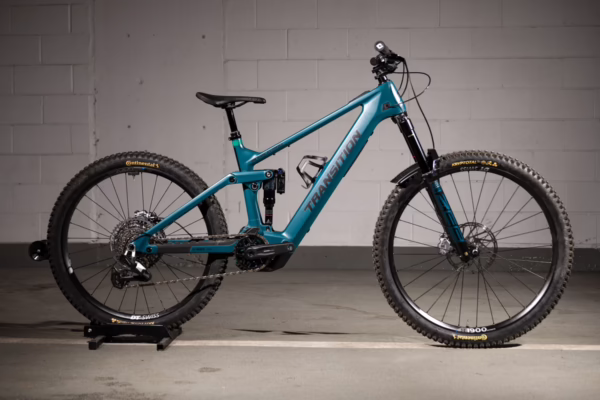 [AR] 2025 Transition Regulator CX Carbon SRAM 90